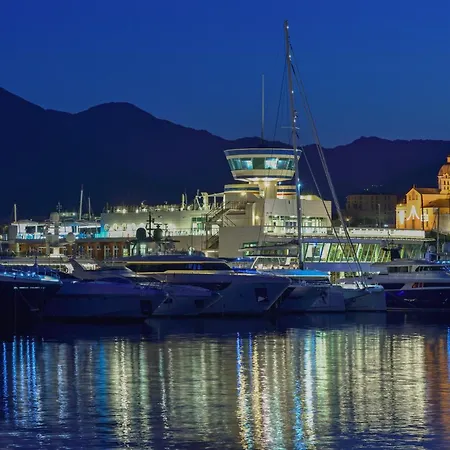 Yacht Club Marina di Loano | UNA Esperienze-3
